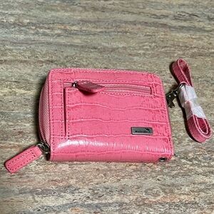 New Walletbe Croco embossed Italian leather compact wallet wristlet
